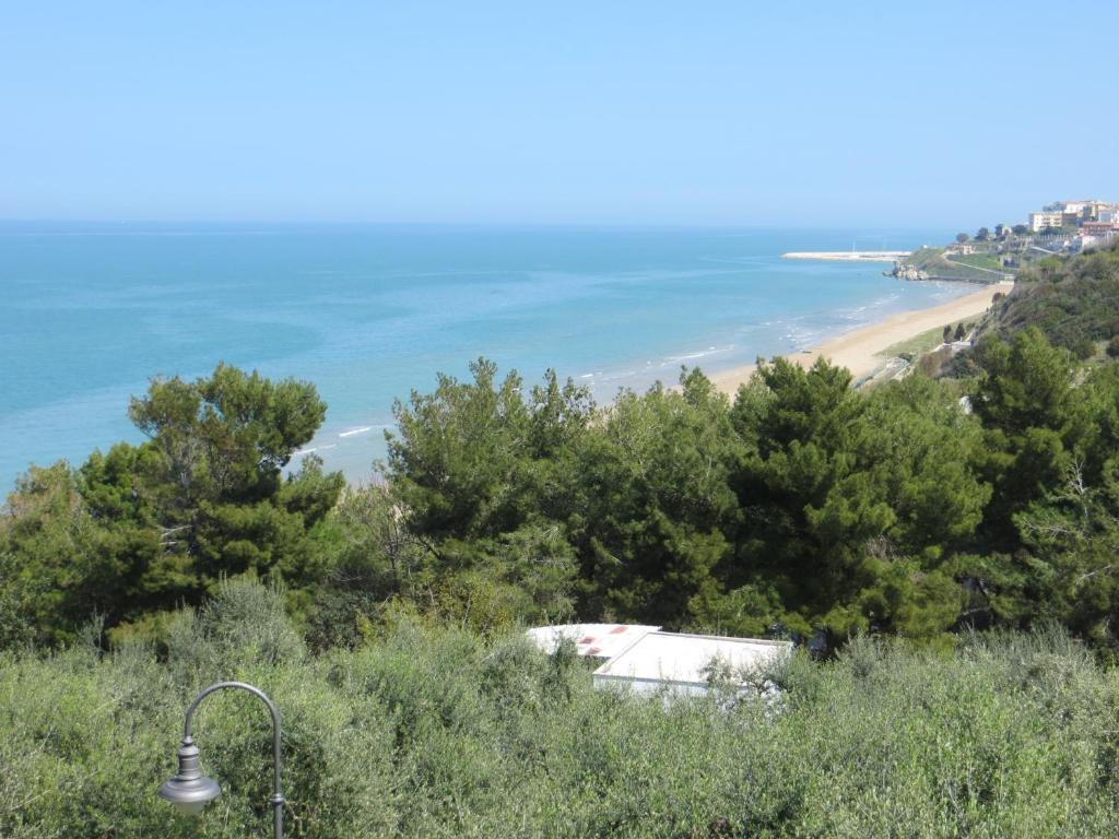 Villaggio Hotel Ripa Rodi Garganico Buitenkant foto